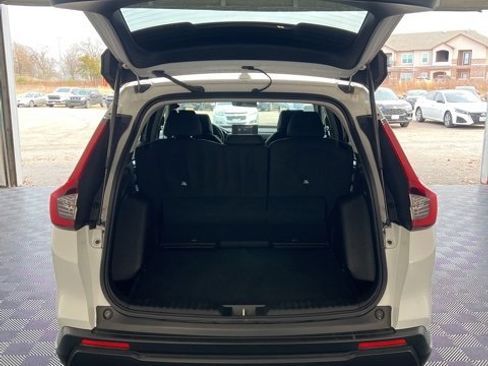 Used 2024 Honda CR-V EX image 9