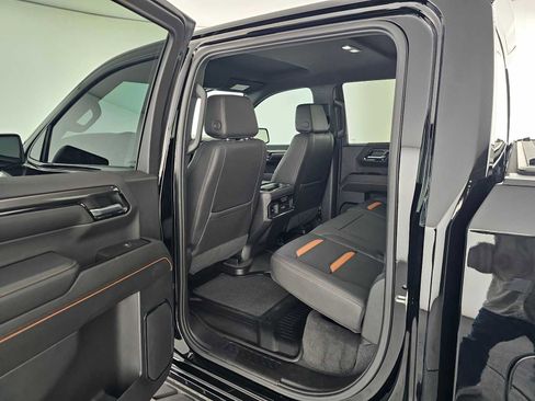 Used 2023 GMC Sierra 1500 AT4 AWD/4WD image 15