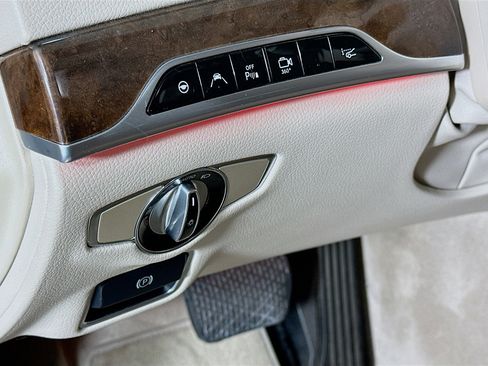 Used 2015 Mercedes-Benz S 550 4MATIC Sedan image 17