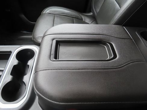 Used 2019 GMC Sierra 1500 SLT w/ SLT Premium Plus Package image 36