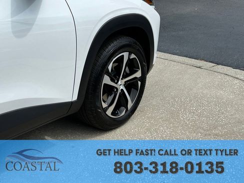 Used 2026 Chevrolet Trax RS w/ Sunroof Package FWD image 28