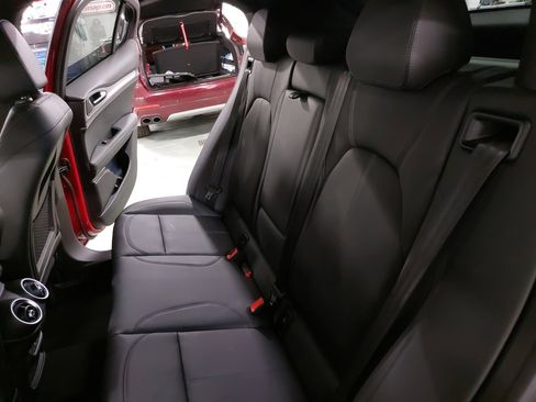 New 2025 Alfa Romeo Stelvio Sprint AWD/4WD image 15