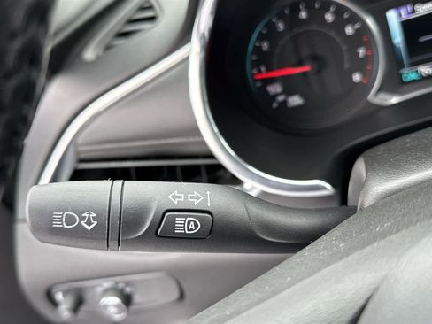 Used 2017 Chevrolet Malibu LT w/ Leather Package image 23