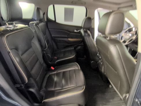 Used 2019 GMC Acadia Denali w/ Technology Package AWD/4WD image 36