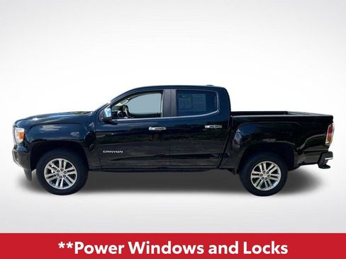 Used 2017 GMC Canyon SLT w/ Trailering Package RWD image 3