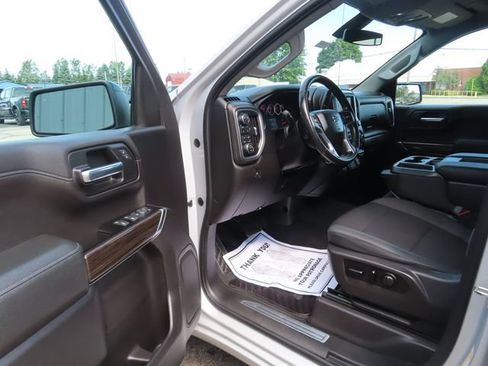 Used 2019 Chevrolet Silverado 1500 RST AWD/4WD image 17