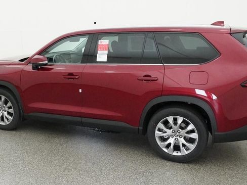 New 2026 Toyota Grand Highlander Limited image 4