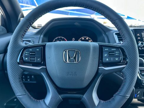 New 2026 Honda Ridgeline Black Edition image 18
