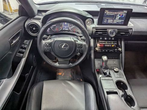 Used 2024 Lexus IS 350 F Sport RWD image 7