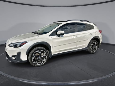 Used 2022 Subaru Crosstrek 2.5i Limited w/ Moonroof Package 2 image 4
