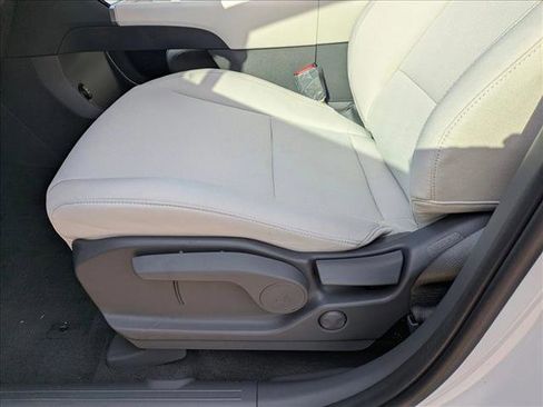 New 2026 Hyundai Santa Fe SE FWD image 4