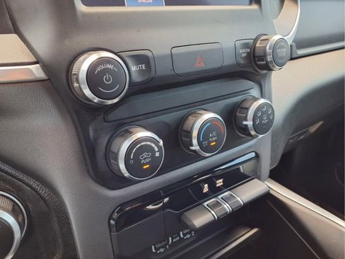 Used 2022 RAM 1500 Lone Star RWD image 18
