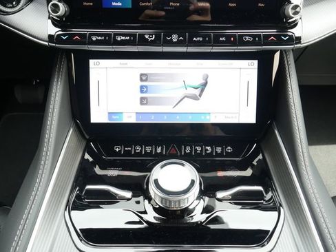 New 2026 Jeep Grand Wagoneer L Summit AWD/4WD image 24