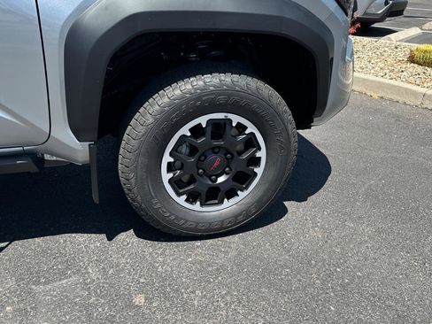 New 2026 Toyota Tacoma TRD Off-Road image 7