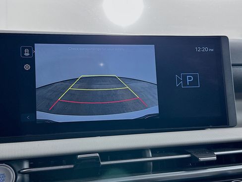 Used 2025 Hyundai Tucson SEL image 22