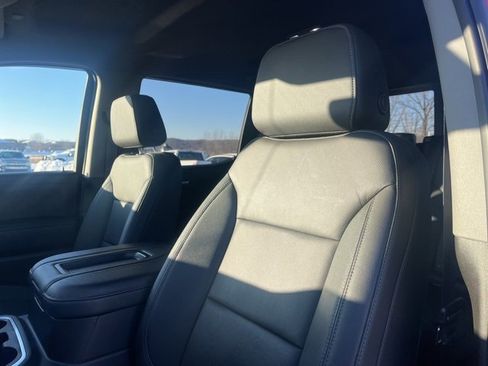 Used 2021 GMC Sierra 1500 SLT w/ SLT Premium Package image 18