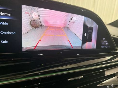 Used 2021 Cadillac Escalade Sport w/ LPO, Illumination Package RWD image 34