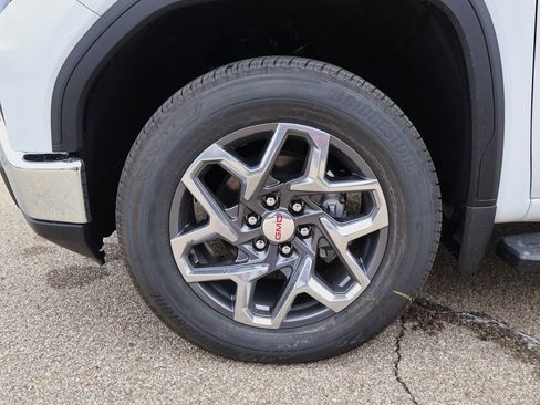 New 2026 GMC Sierra 1500 SLT w/ SLT Premium Plus Package image 36