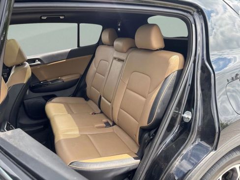 Used 2022 Kia Sportage SX FWD image 26