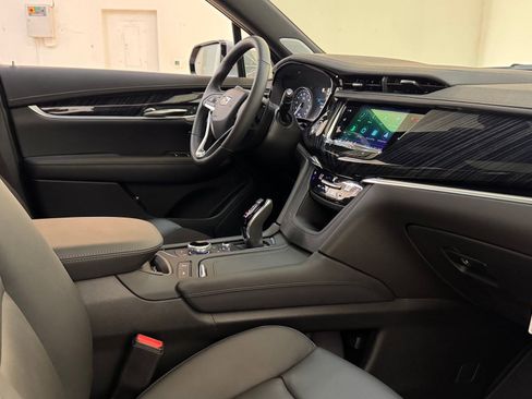 New 2025 Cadillac XT6 Premium Luxury w/ Technology Package image 23