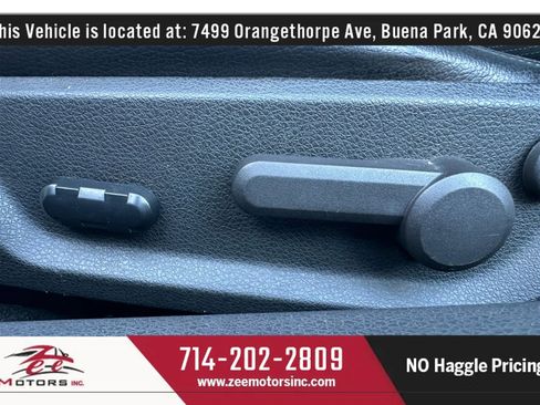 Used 2006 Ford Mustang GT Premium image 35