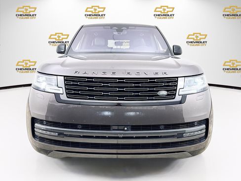 Used 2023 Land Rover Range Rover SE AWD/4WD image 2