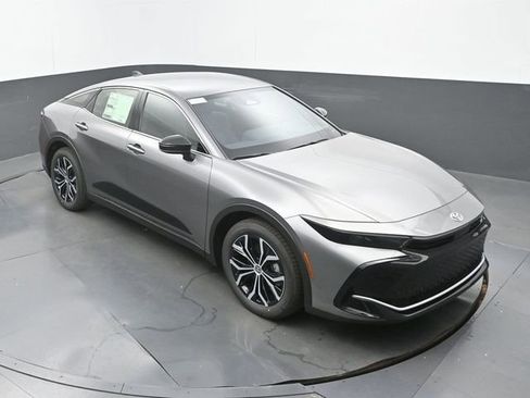 New 2026 Toyota Crown AWD/4WD image 27