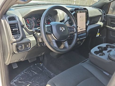 New 2025 RAM 2500 Tradesman AWD/4WD image 12
