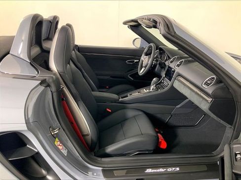 Used 2025 Porsche 718 Boxster GTS image 17