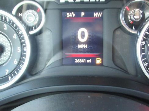 Used 2023 RAM 1500 Big Horn w/ Level 1 Safety Group image 27