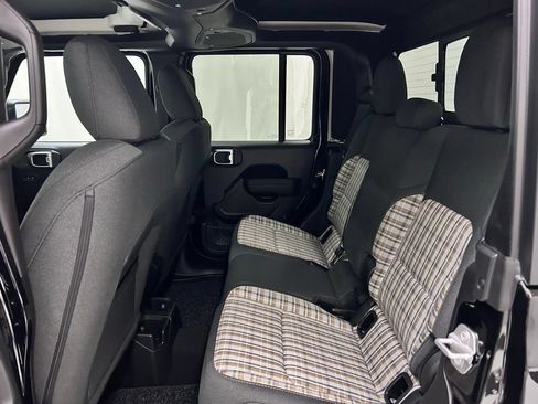 New 2026 Jeep Gladiator Mojave AWD/4WD image 15