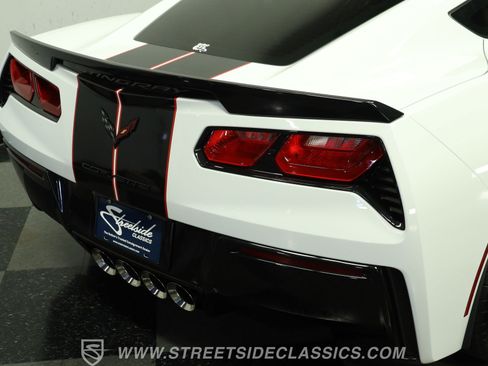 Used 2015 Chevrolet Corvette Stingray Coupe w/ Pacific Design Package RWD image 25