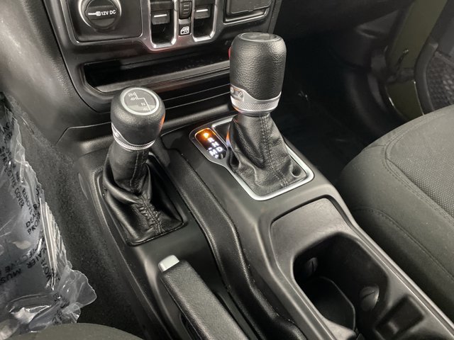 Used 2022 Jeep Wrangler Unlimited Sport AWD/4WD image 28