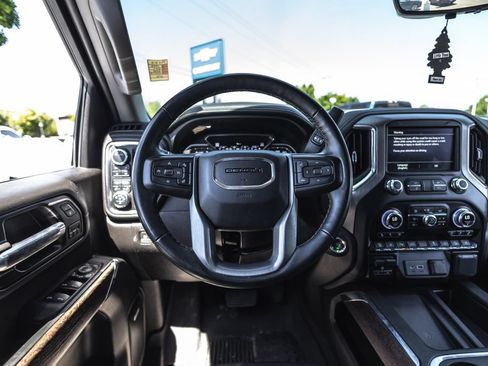 Used 2023 GMC Sierra 3500 Denali w/ Denali Ultimate Package AWD/4WD image 30