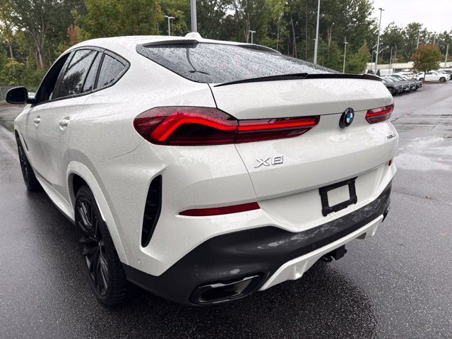 Used 2025 BMW X6 xDrive40i w/ Climate Comfort Package AWD/4WD image 7