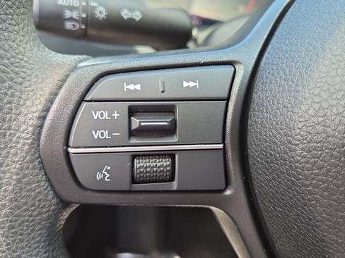 Used 2023 Honda Accord EX image 21