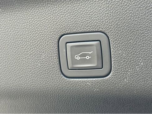 Certified 2025 Cadillac Escalade Sport w/ Touring Package image 9