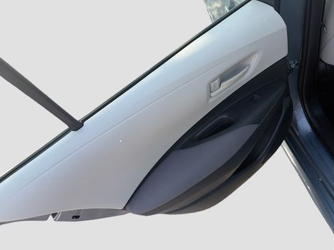 Used 2022 Toyota Corolla L FWD image 21