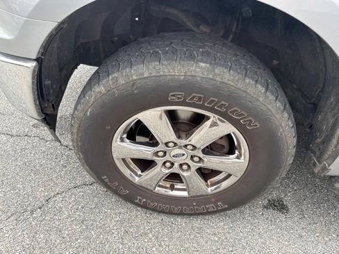 Used 2020 Ford F150 XLT w/ Equipment Group 302A Luxury AWD/4WD image 19