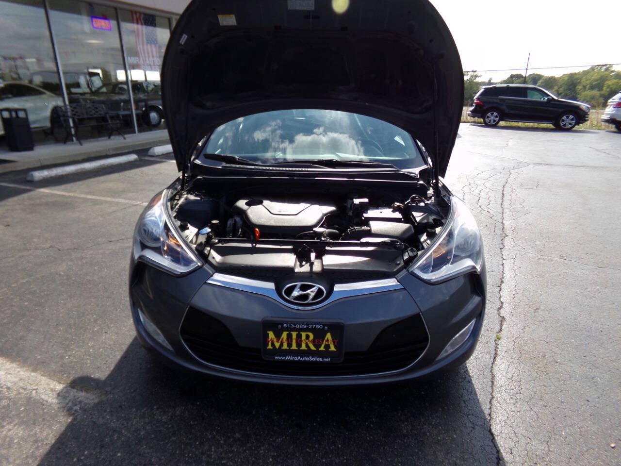 Used 2015 Hyundai Veloster w/ Option Group 03 FWD image 29