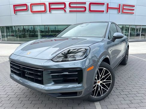 Used 2026 Porsche Cayenne E-Hybrid Coupe AWD/4WD image 1