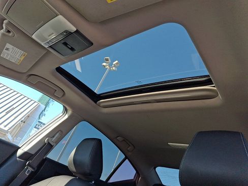 Used 2019 Nissan Altima 2.5 SV image 14