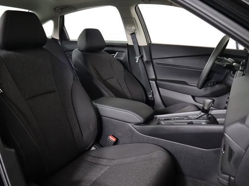 Certified 2025 Honda Accord SE image 30