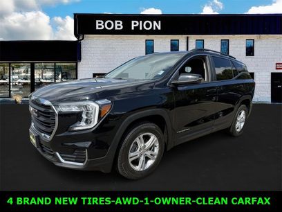 Used 2022 GMC Terrain SLE w/ Driver Convenience Package