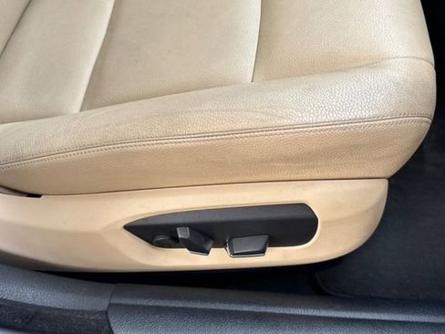 Used 2016 BMW 535i Sedan RWD image 23