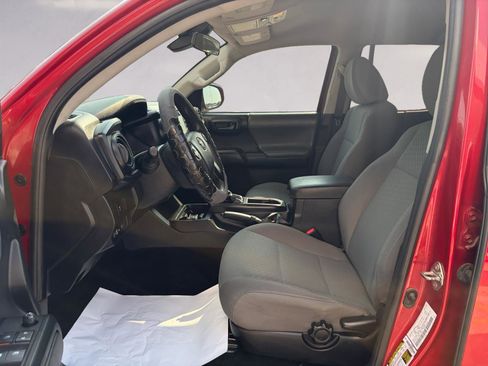 Used 2021 Toyota Tacoma SR w/ SR Convenience Package RWD image 9