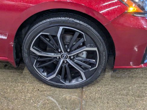 Used 2023 Nissan Altima 2.5 SR image 29