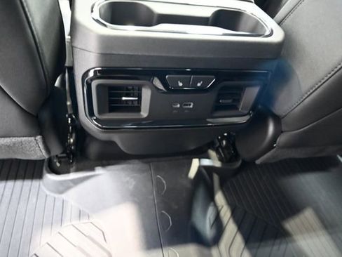 New 2026 GMC Sierra 2500 AT4 image 29