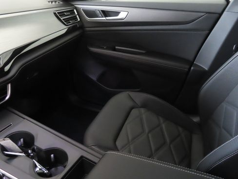 New 2026 Volkswagen Atlas Cross Sport SE image 20