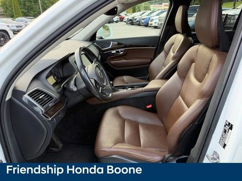 Used 2019 Volvo XC90 T6 Momentum w/ Advanced Package AWD/4WD image 14